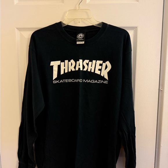 Thrasher Large Black Long Sleeve with White Logo - Picture 1 of 2